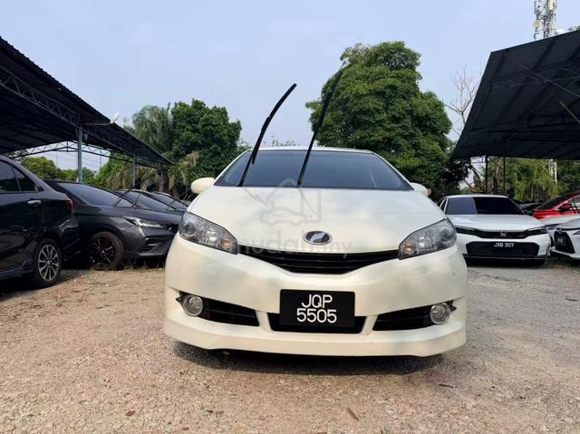 Toyota Wish 1.8 Facelift (A)2010 - 5