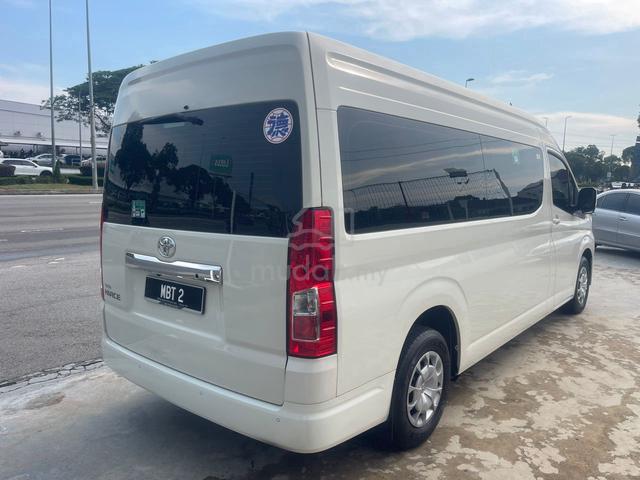 2024 Toyota HIACE 2.8 SLWB (A) - 4