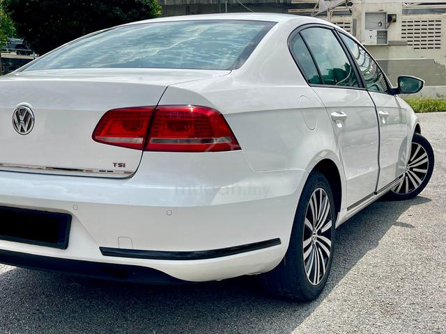 2014 Volkswagen PASSAT 1.8 TSI LED HEADLAMP R/CAM - 2