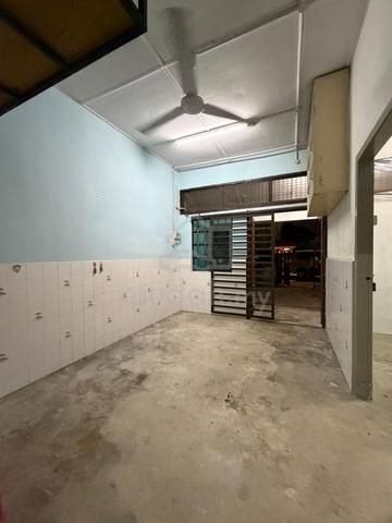 1 Storey Semi D 1700sqft Jelutong Lengkok P Ramlee 1