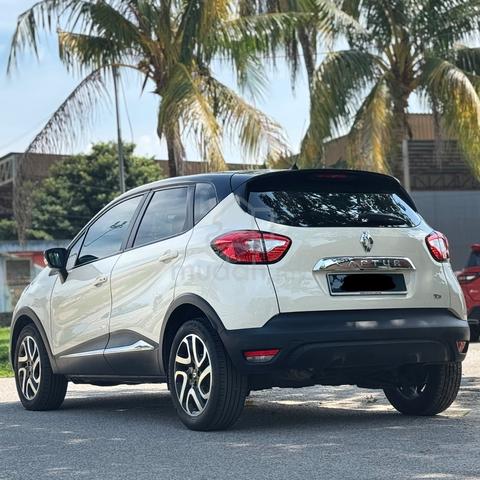 2016 Renault CAPTUR 1.2 (A) - 4