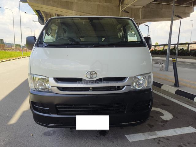 2009 Toyota Hiace 2.5 (M) Panel Van - 2