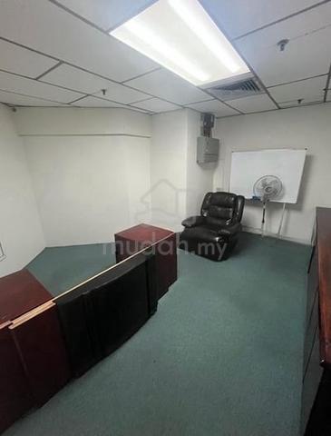 Choo plaza office lot georgetown 740sf rare nice partial furnish 4