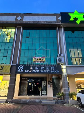 FOR RENT | 2-Storey Shop Lot | Pusat Perniagaan Tasik, Kluang 1