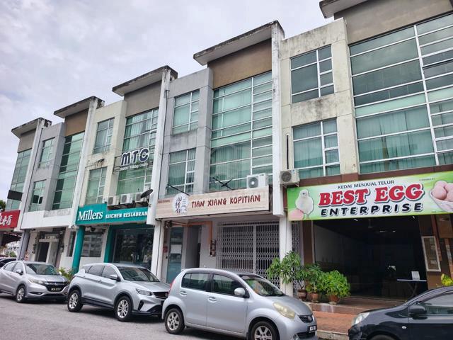 Kota Laksamana, 2nd floor & 3rd floor shop lot for RENT 1