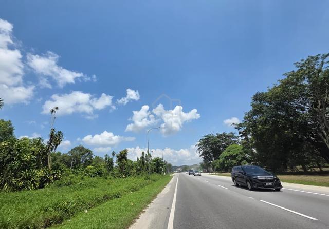 10.3 Acres Freehold Industrial Land For Sale | Kota Tinggi | RM23 psf 1