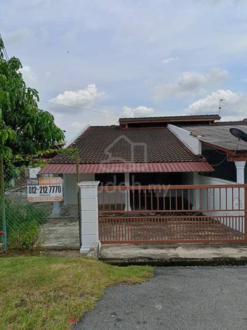 Below Market Value! Single Storey Semi-D Taman Rantau For Sale! 1