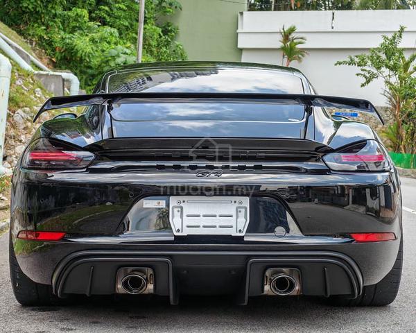 COLLECTABLE CAR 2022 Porsche CAYMAN 718 GT4 4.0 - 4
