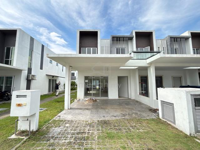 CasaView Cybersouth Endlot Lot For Sale | 2110BU 1