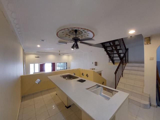 Ampang Taman Bukit Utama 2.5 Storey Terrace House 1
