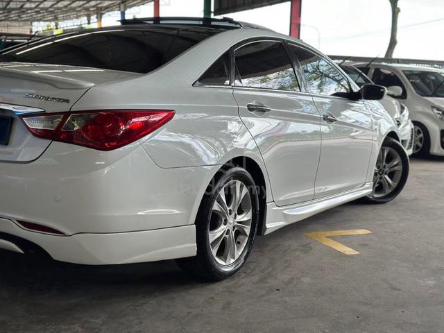 2010 Hyundai SONATA 2.0 GLS (A) - 4