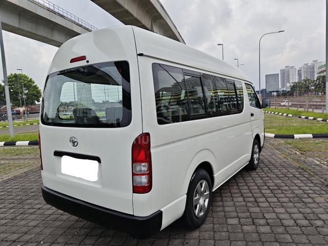 2010 Toyota Hiace 2.7 (M) Window Van High Roof - 3