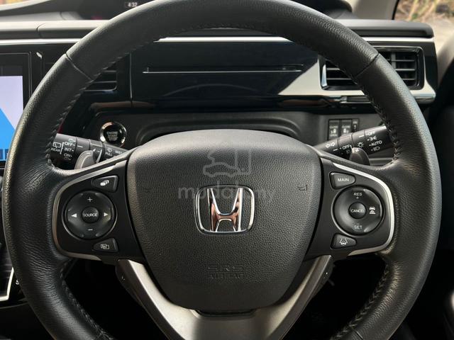 2018 Honda STEPWAGON 1.5 SPADA FACELIFT 7 SEATER - 5