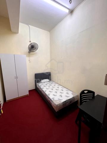 Single Standard Room Female - Pontian 1