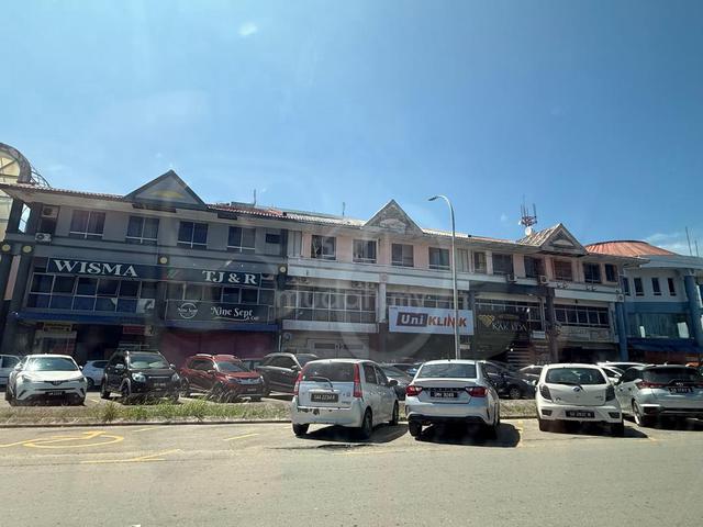 Putatan Court Ph2  Corner For Sale 1