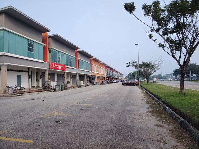 Shop Lot Taman Angkasa Nuri Melaka For Rent 1