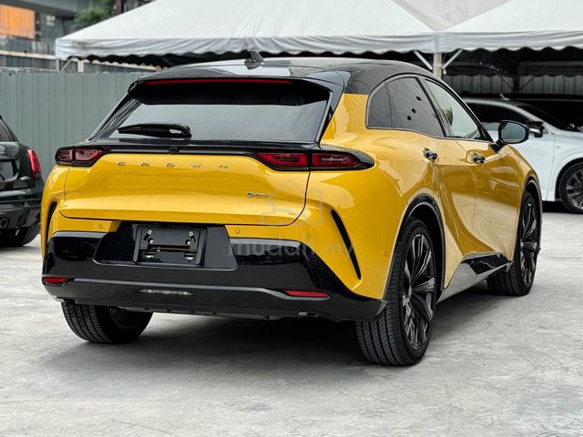 2024 Toyota Crown Sport Z 2.5 / Rare Yellow 13K KM - 4