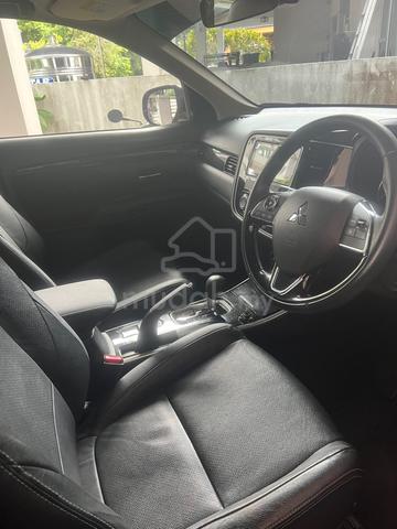 2020 Mitsubishi OUTLANDER 2.0 2.0 AWD ZK (A) - 5