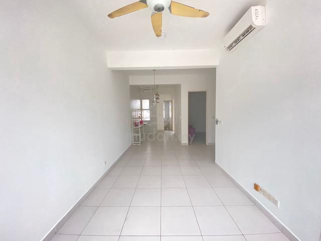 [Low Booking / low floor] Laman Bayu Townhouse Pulau Meranti Puchong 1