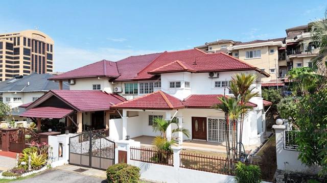 Double Storey Semi-D Seksyen 9 Shah Alam 1