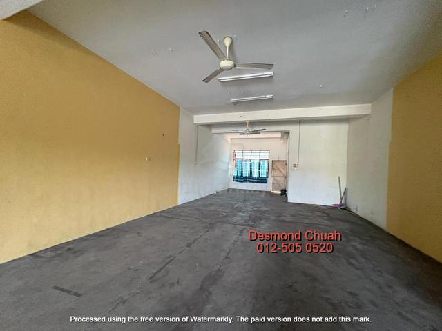 2 Storey Shoplot Facing Mainroad for Rent at Sungai Bakap 1