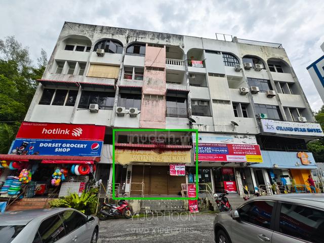 Rare Shoplot opposite 5 star hotel Batu Ferringhi Penang 1