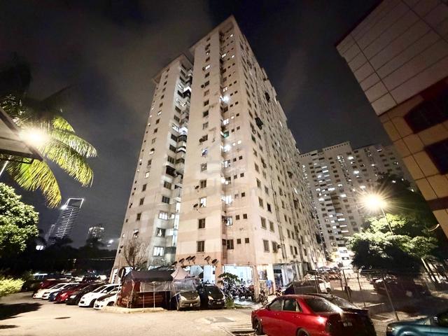 Pelangi Apartment ( Pelangi Damansara ) 1