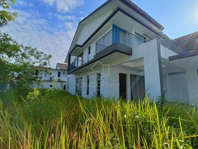 Seri Binjai Rahang Seremban 2 sty Corner house-Near Sri Kamban Layang 1