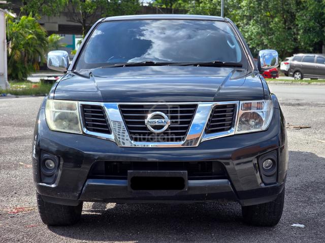 2015 Nissan NAVARA 2.5 LE (A) sape cepat dia dapat - 4