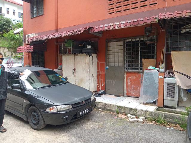 Flat Seri Perindu Blok D Ground Floor 1