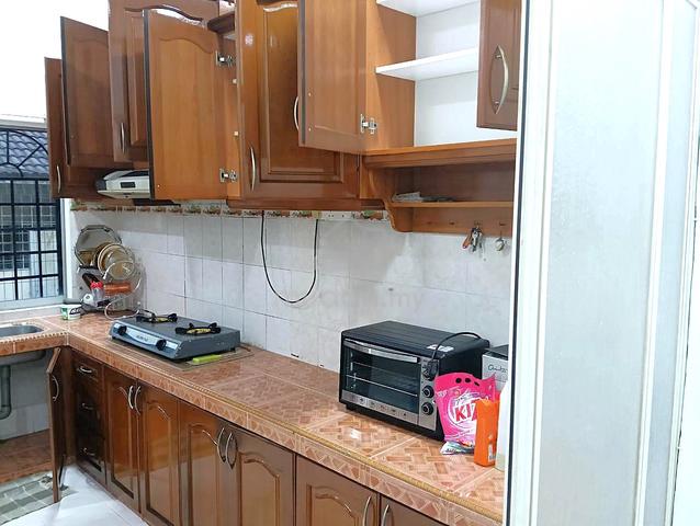 Full Furnish 3R2B Rumah Sewa 🌸 MRT Taman Equine Kota Perdana 1