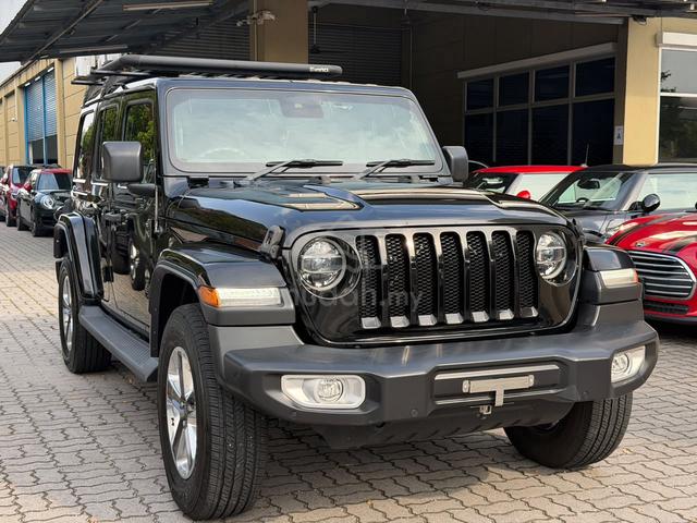 2021 Jeep Wrangler 2.0 Unlimited Sahara Petrol - 3
