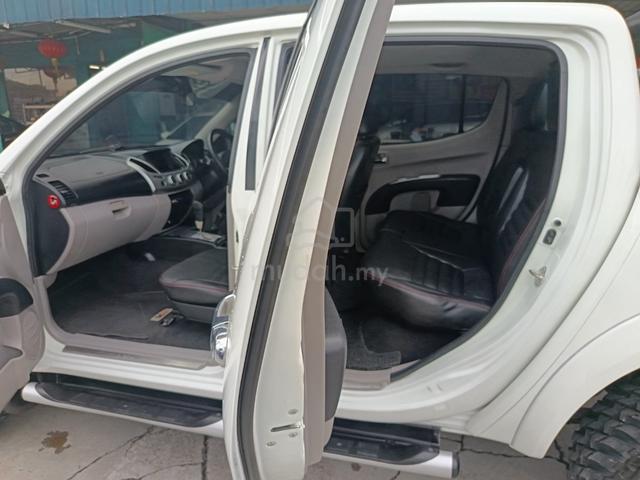 2012 Mitsubishi TRITON 2.5 VGT (A) - 5
