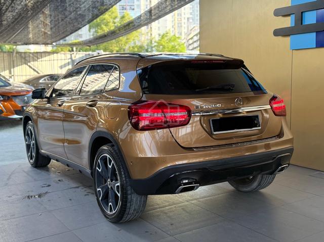 2017 Mercedes Ben GLA200 Facelift 1.6 X156 GLA 200 - 2