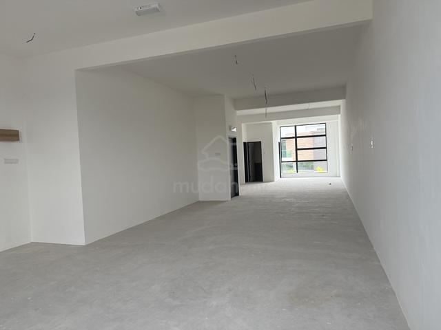 Upland 3 Double Storey Shop Lot 4