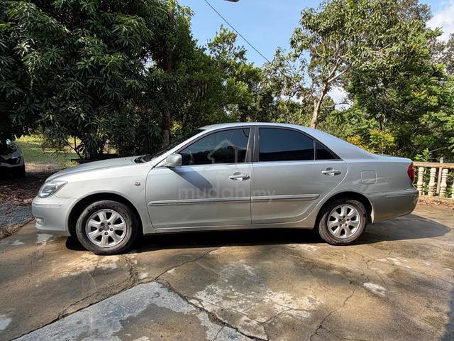 2004 Toyota CAMRY 2.0 E (A) - 5