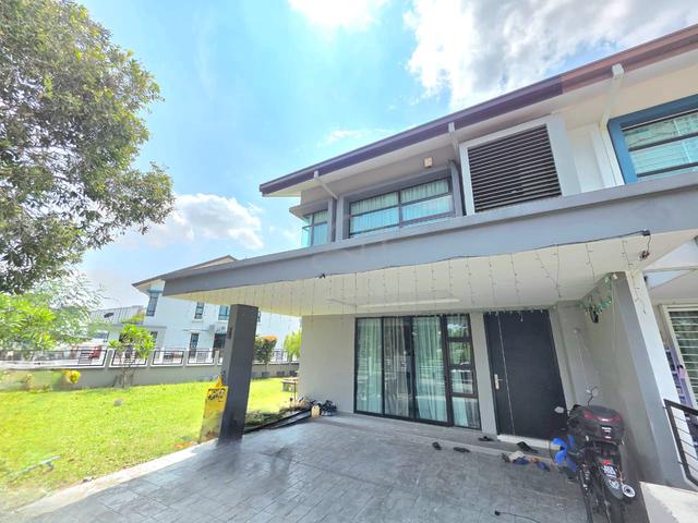 END LOT FACING OPEN Double Storey NAFIRI Bandar Bukit Raja Klang 1