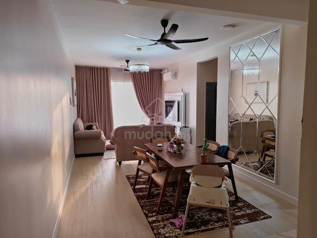 Platinum Splendor Residensi Semarak 1