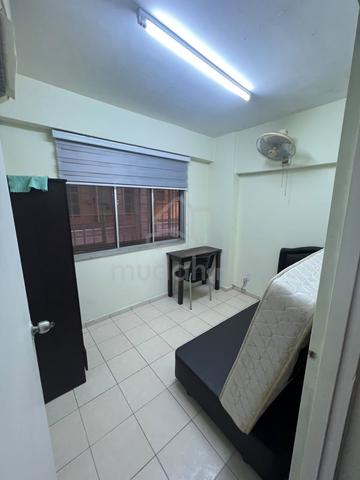 [Female Only] Sewa Bilik Non - Sharing Pangsapuri Dahlia Court 1