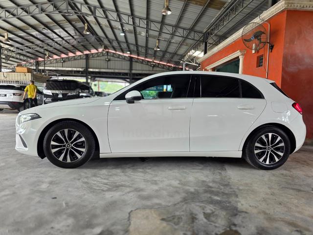 (LoanKedai) 21/25 Mercedes Benz A180 1.3 Turbo (A) - 4
