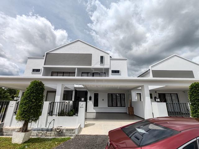 Big Size 25x70sqft🔥FREEHOLD 2 Storey in Gapam, Ayer Keroh Toll Molek 1