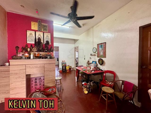 1.5 STY TERRACE LA 1192sf ORIGINAL UNIT 2 CARPARKS FREEHOLD AIR ITAM 1