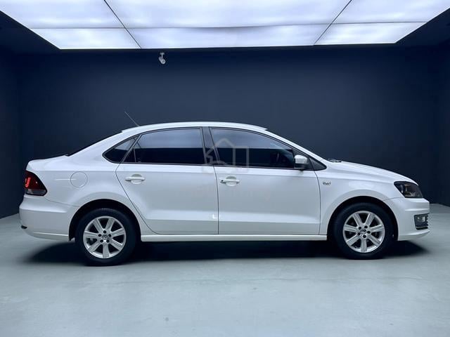2018 Volks VENTO 1.6 COMFORTLINE LEATHER SEAT F/L - 5