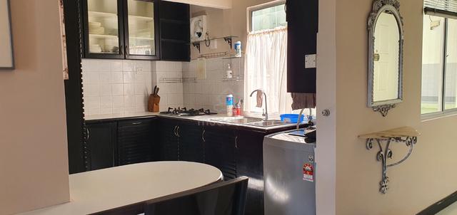 Api-Api Apartment 1