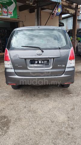 2009 Toyota INNOVA 2.0 E FACELIFT (A) - 2