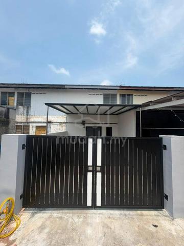 Full Loan Rare Unit 2 Storey Pontian Taman Sri Benut Fully Renovate 1
