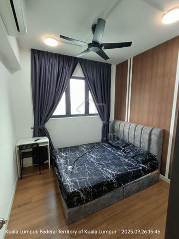 [Queen Bedroom] M-Vertica, 1 min MRT Maluri, Sunway Velocity, Aeon 1
