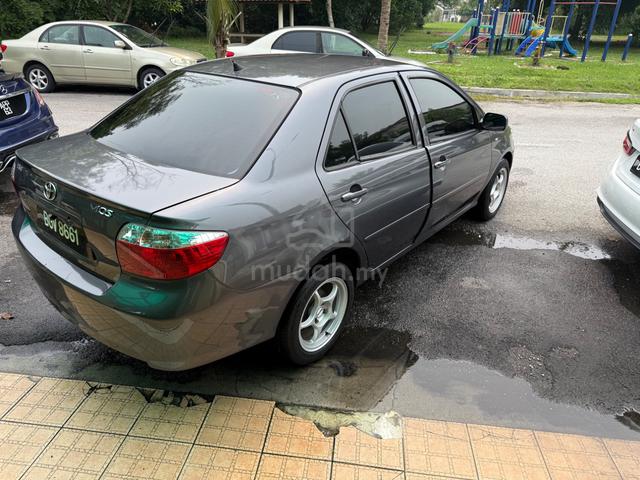 Toyota Vios - 2