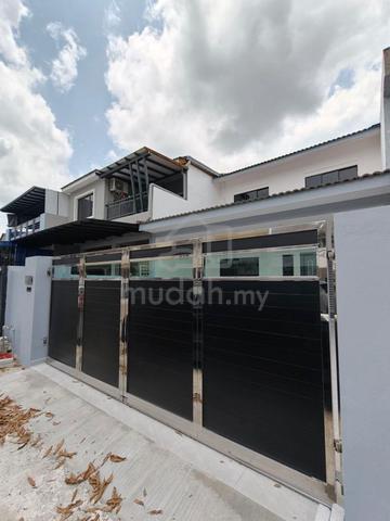 Taman Ungku Tun Aminah Nakhoda Fully Renovated Unit 1