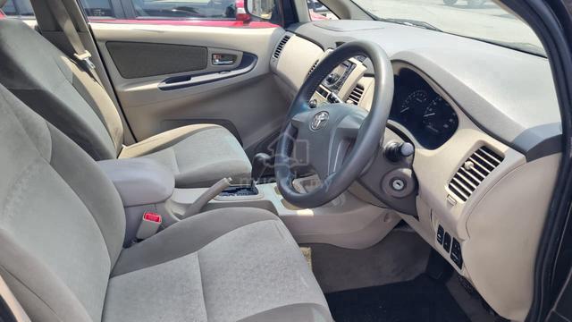 2012 Toyota INNOVA 2.0 E (A) - 5